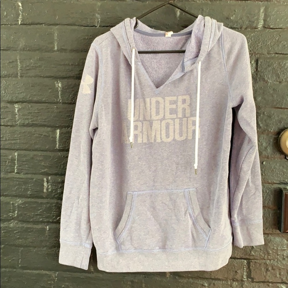 Under Armour sweatshirt/ hoodie